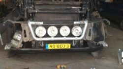 Vrachtwagen een nieuw laagje verf