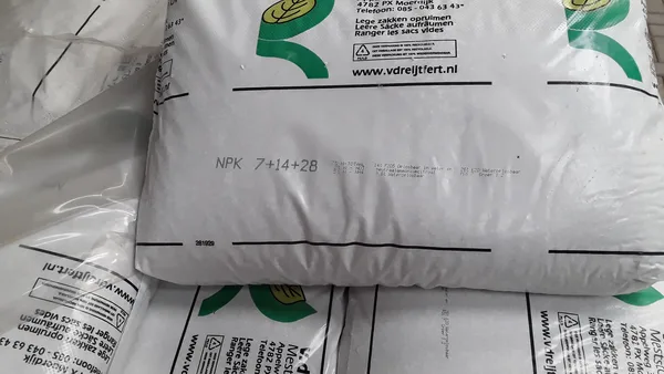 NPK 7+14+28 Chl. Arm